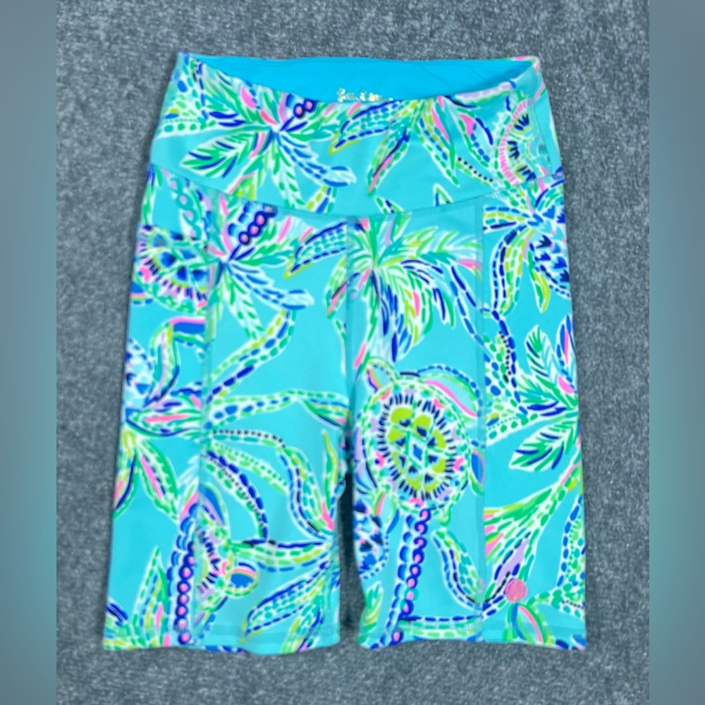 Lilly Pulitzer Luxletic XXS Small  Blue Floral Biker Shorts with Pocket